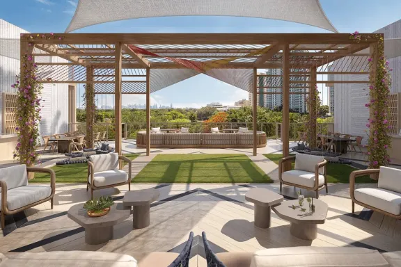 The Lincoln Coconut Grove – 7