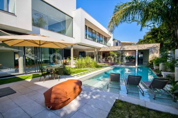 Casa mobiliada e decorada em condomínio fechado em Bertioga, Riviera de São Lourenço – 16