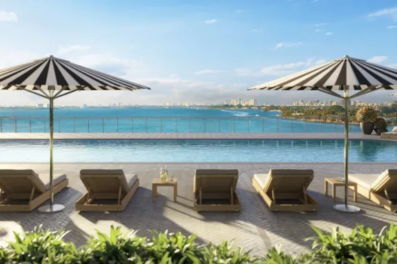 Continuum Club & Residences – 1